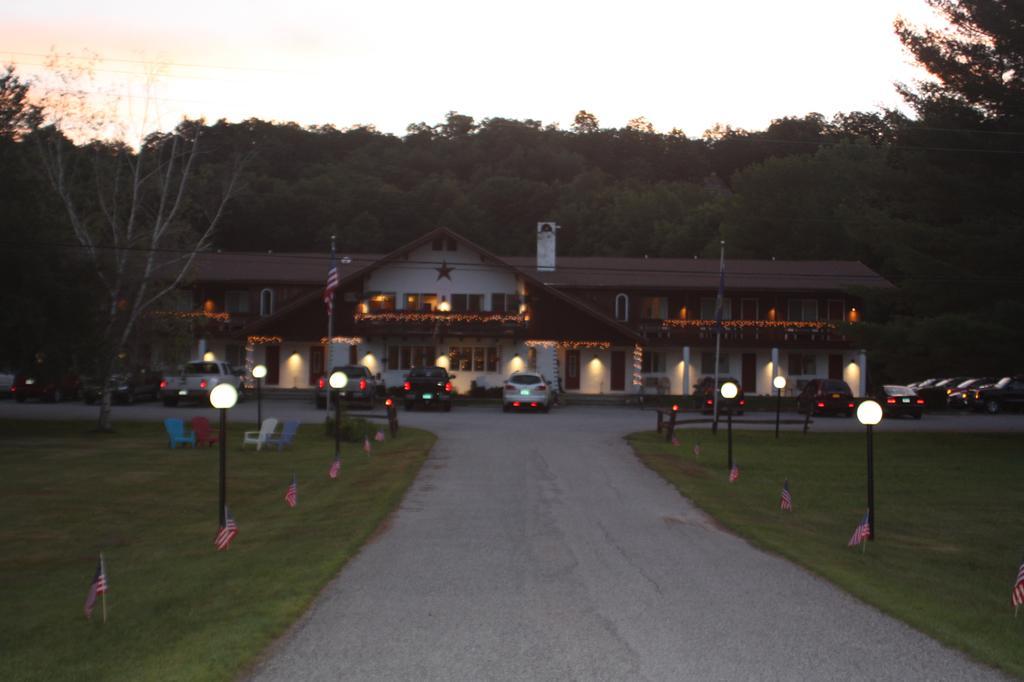 Olympia Lodge Manchester Center Exterior foto
